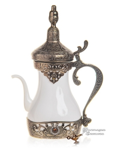 Восточный сервировочный чайник в Османском стиле "Король" белый , Турция
